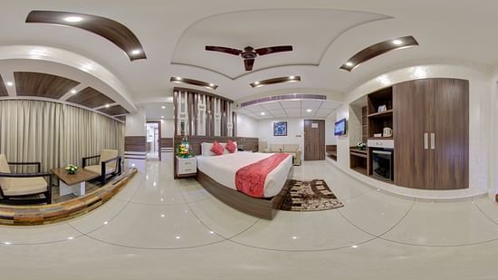 Executive Room at The Renai Cochin