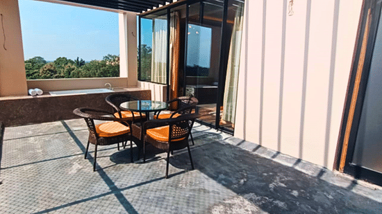 balcony of Presidential Suites7 3