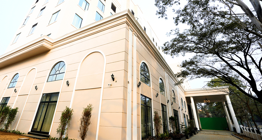 alt-text exterior facade - Hotel Polo Towers, Agartala