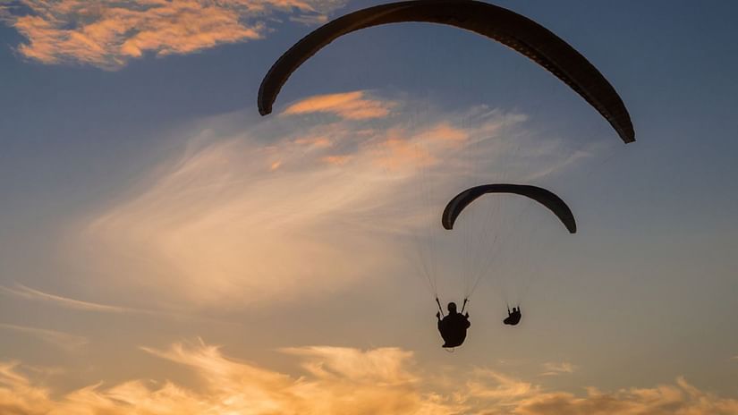 Paragliding