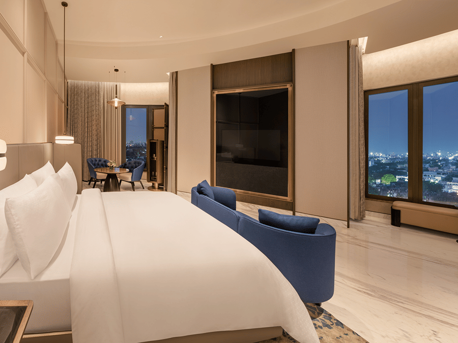 Presidential suite 1900 - Bedroom - Twilight - The Residency Towers Chennai
