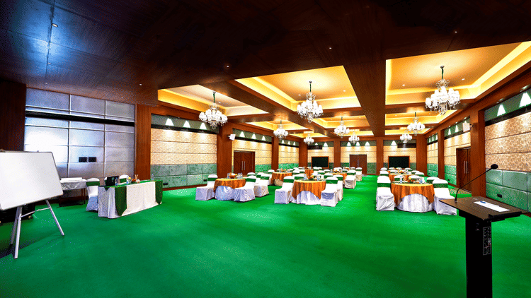 Sitting area at Pearl Harbour I 2