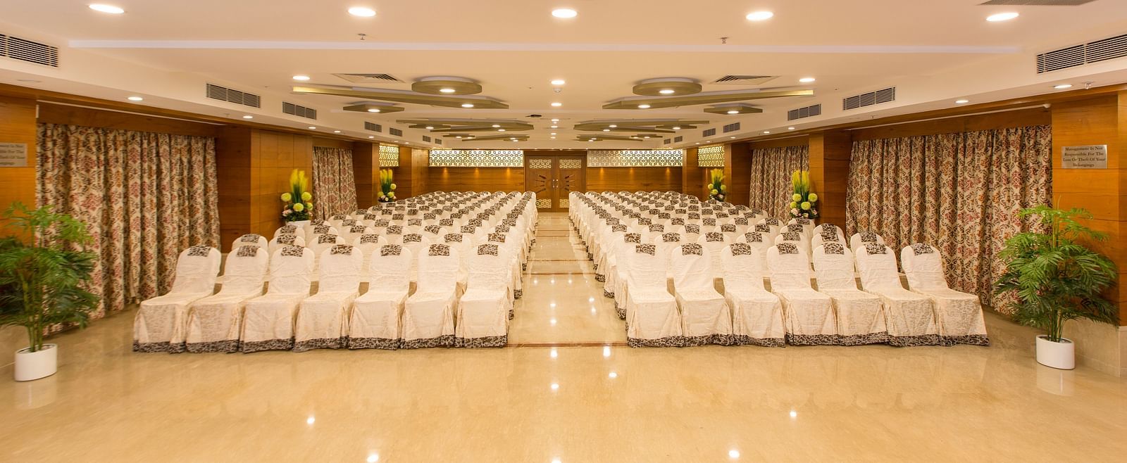 Hotel Pai Viceroy Tirupathi Sammilan Banquet Hall 