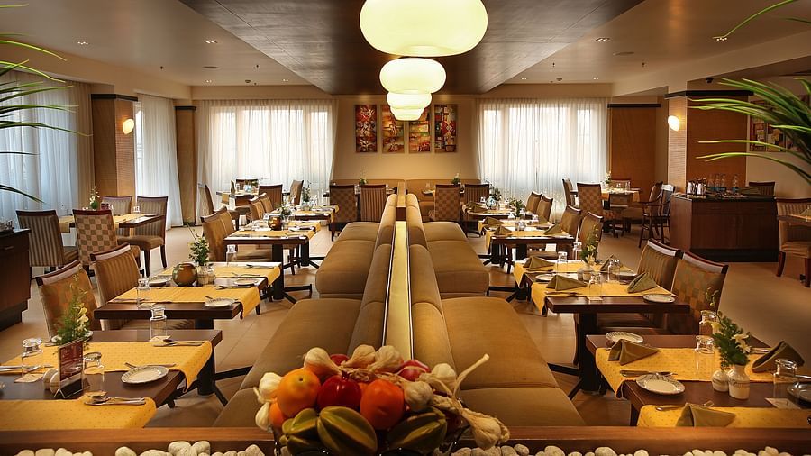 interior of bengaluru restaurant at la classic, hosur road