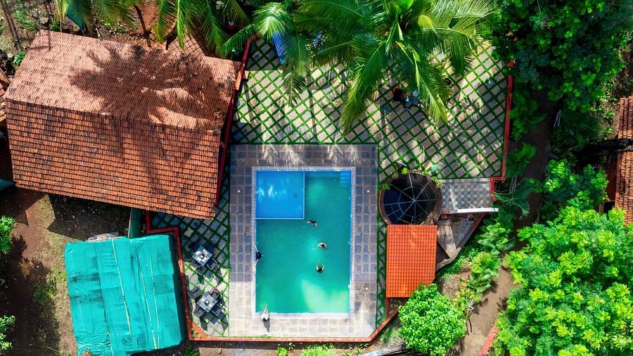 Swimming Pool1
