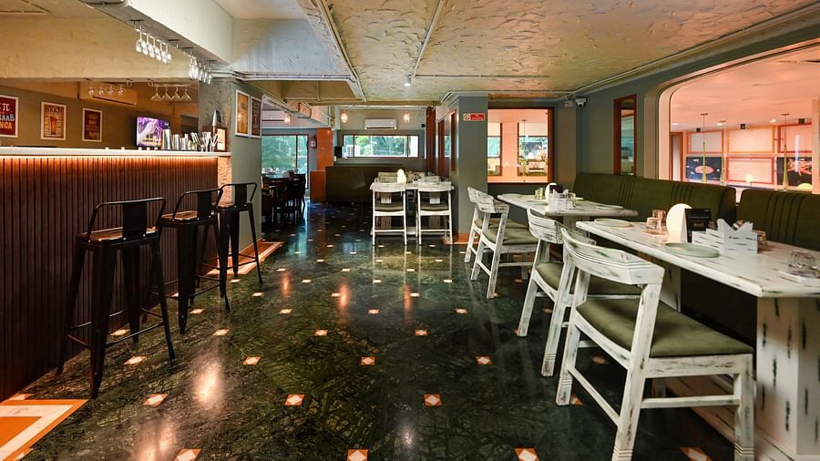 MEZZE9 Bar Kitchen 5