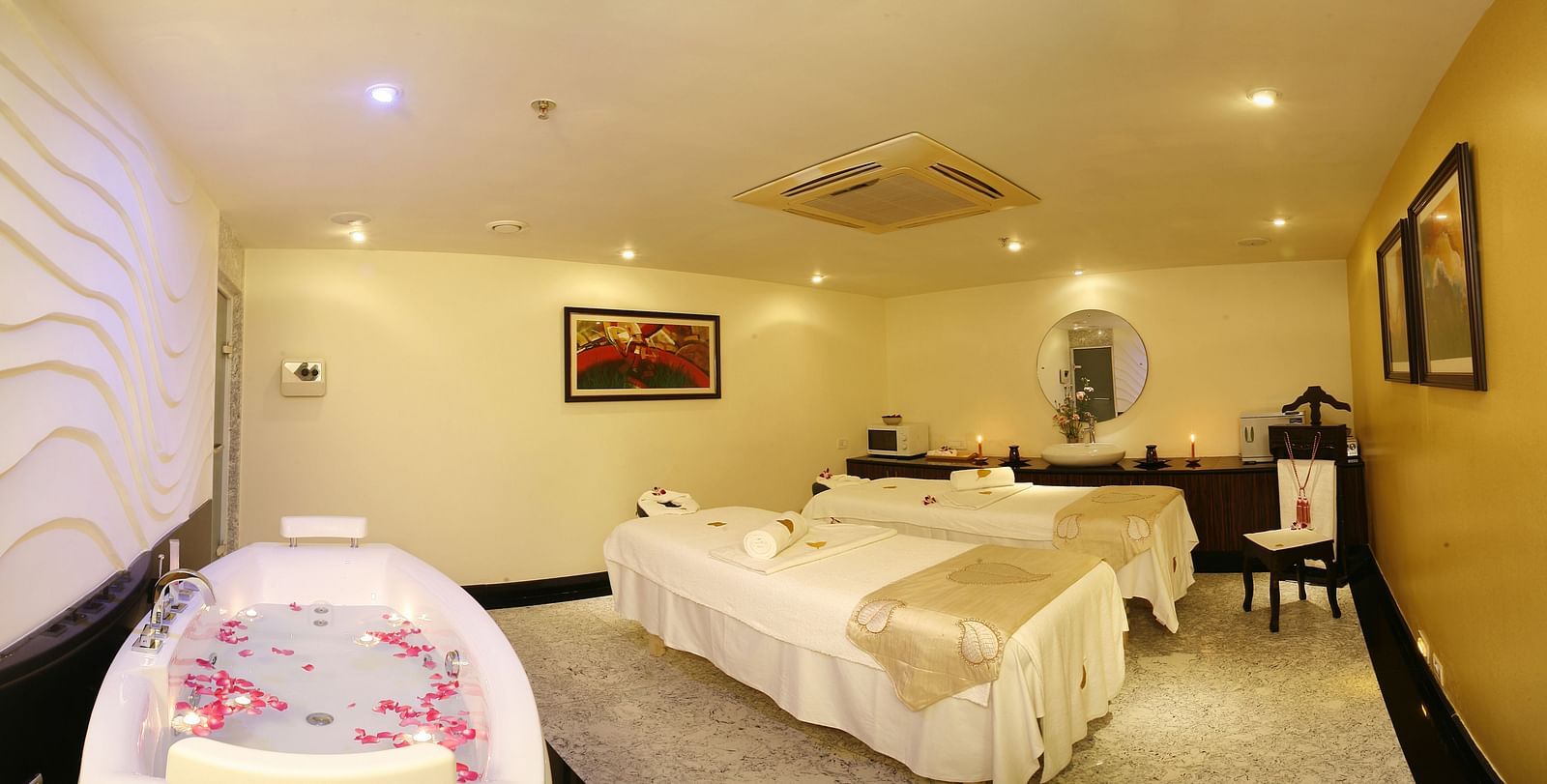 Spa beds with wash tubs at Grand Chennai By GRT Hotels.