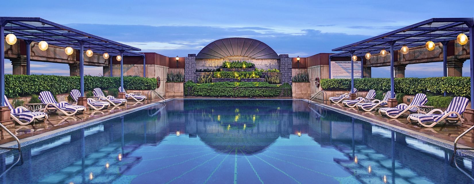 4 Swimming Pool CC2FCF SH
