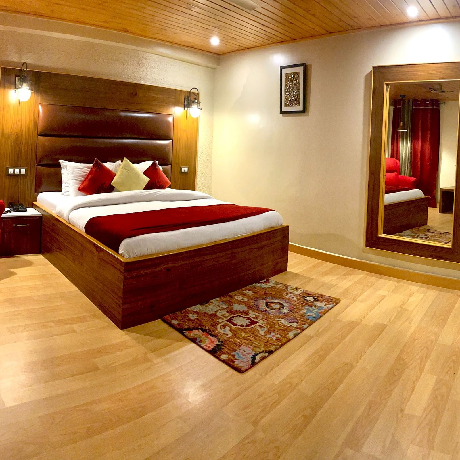 Deluxe Non View Room(1)
