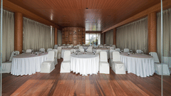 The seating arrangement at Library is one of the best banquet halls in South Goa