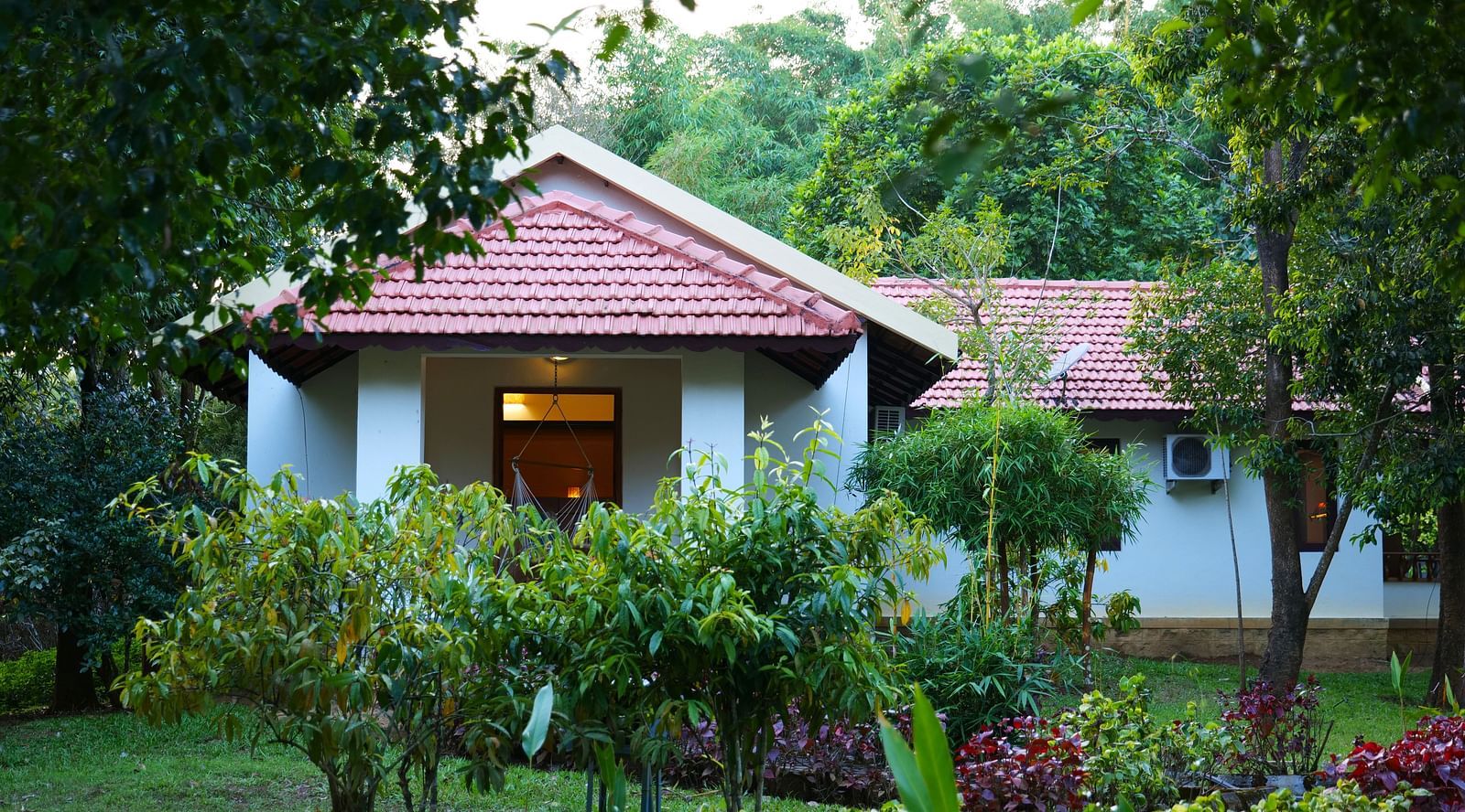 kadkani rooms view iroecr