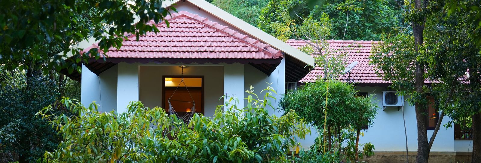 kadkani rooms view iroecr