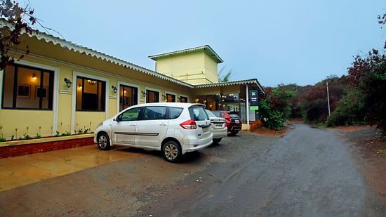 Parking at Rahi Forest View