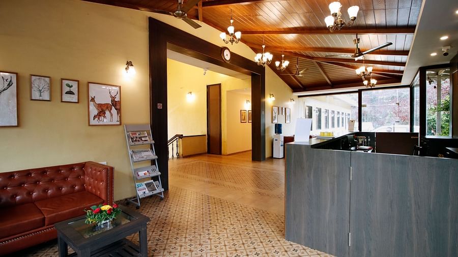 Reception and sofa at Rahi Forest View