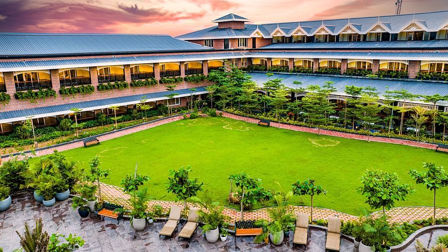 Facade of Mayfair Oasis Resort & Convention, Jharsuguda 11