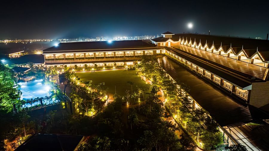 Facade of Mayfair Oasis Resort & Convention, Jharsuguda 4