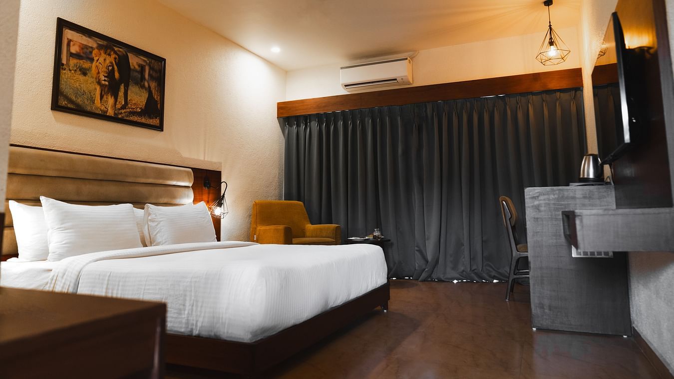 Classic Deluxe Room