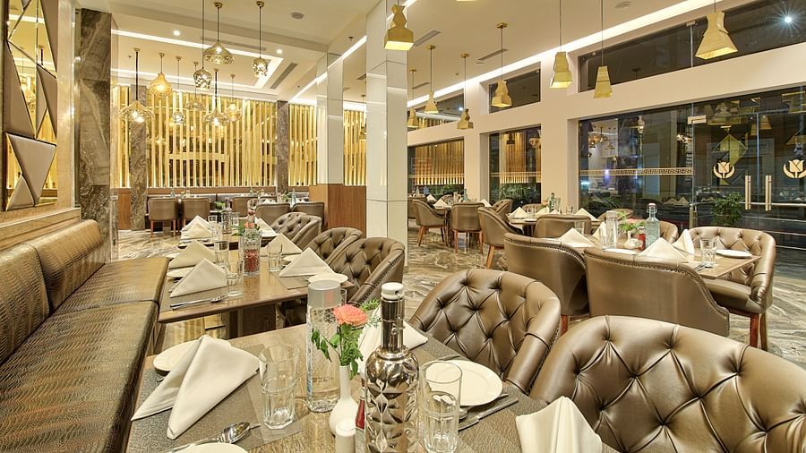 Places to eat in Jaipur -1, Best restaurant in Jaipur-2, Golden Tulip Essential, Jaipur