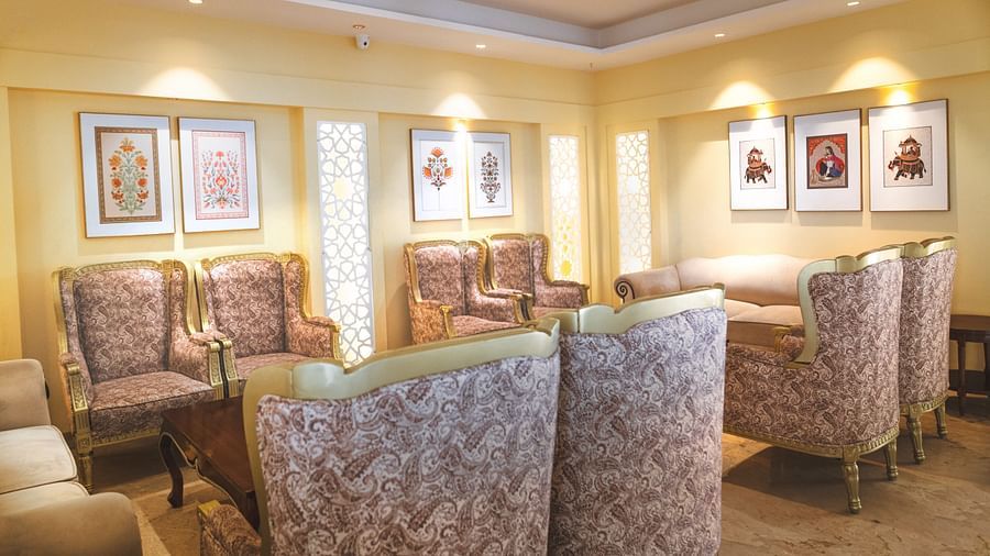 Waiting area(4)