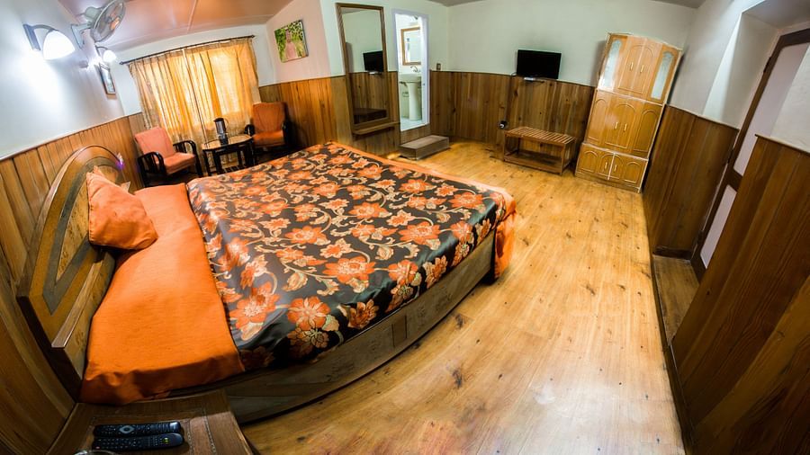 Balcony Rooms in Nainital, The Pavilion Hotel, Nainital Hotel 8