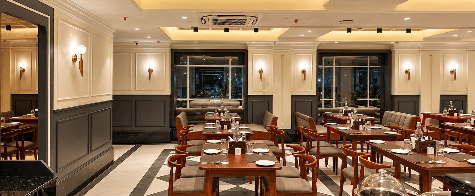 RESTURANT AREA 2