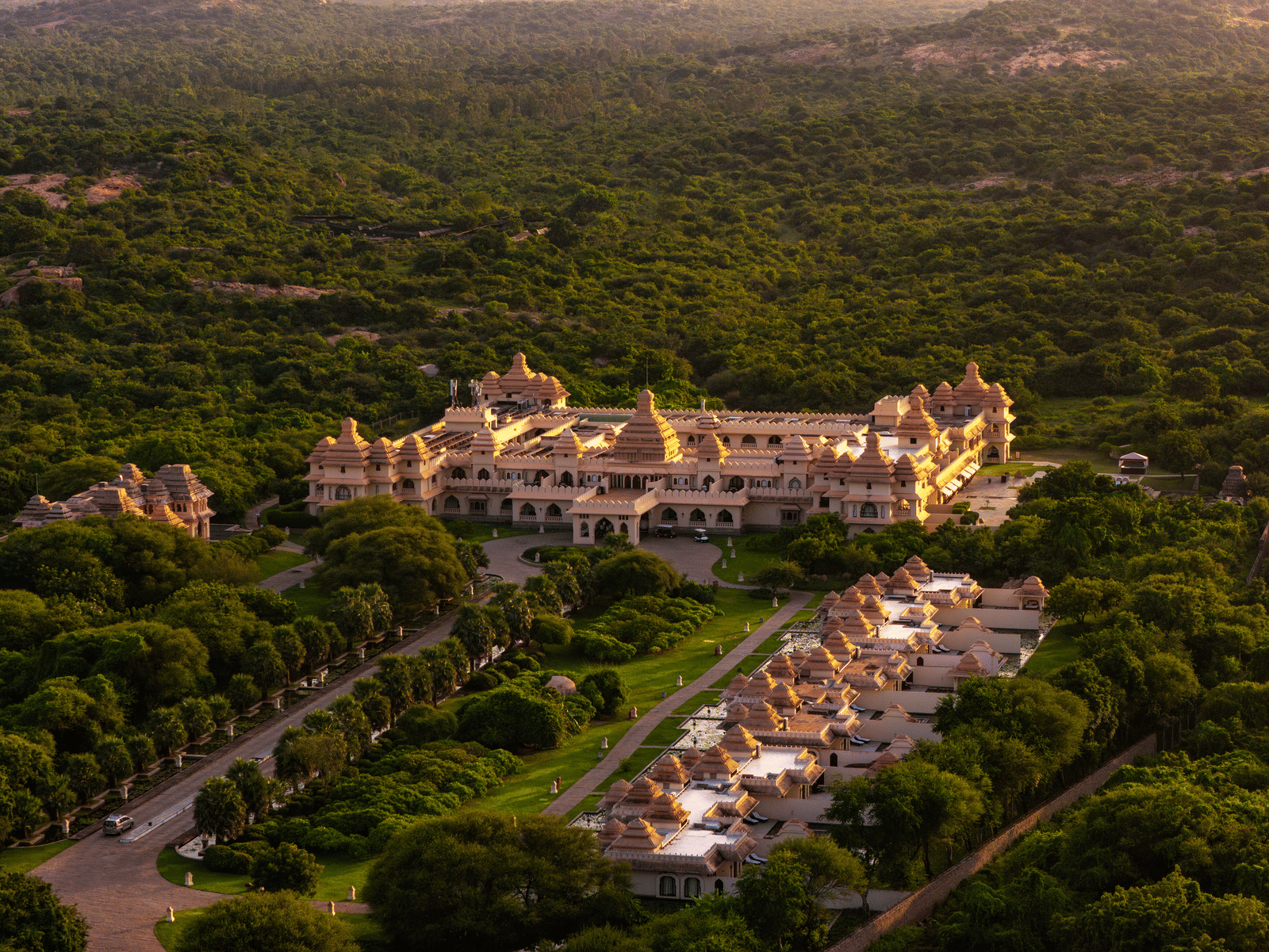 family-getaway-package-hampi
