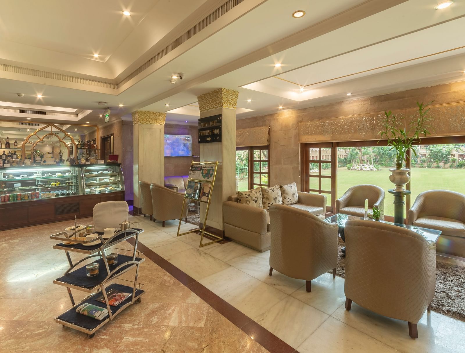 2. Garden View Lounge
