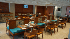Dining Restaurant at Purple Beds by VITS, Surat for large gatherings