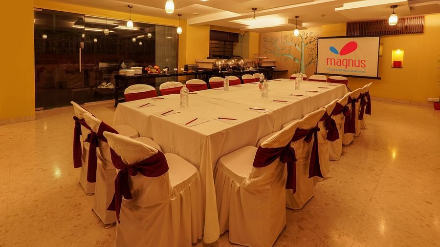Banquet boardroom