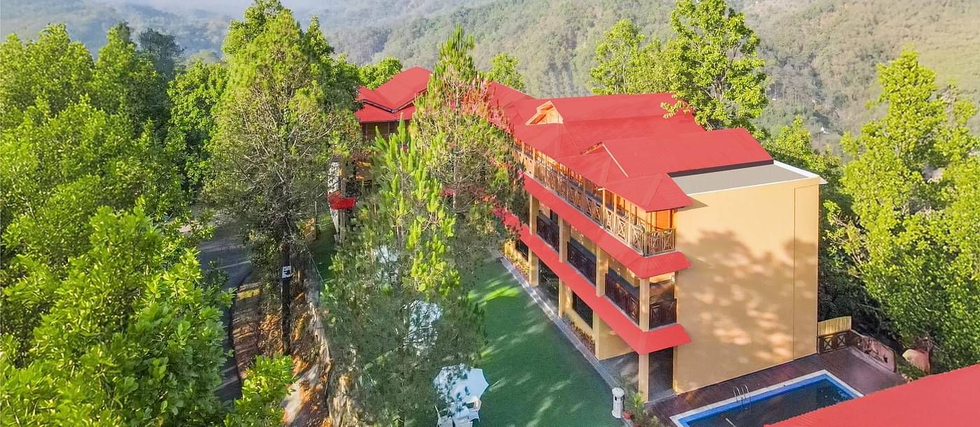 JUNGLE LODGE
