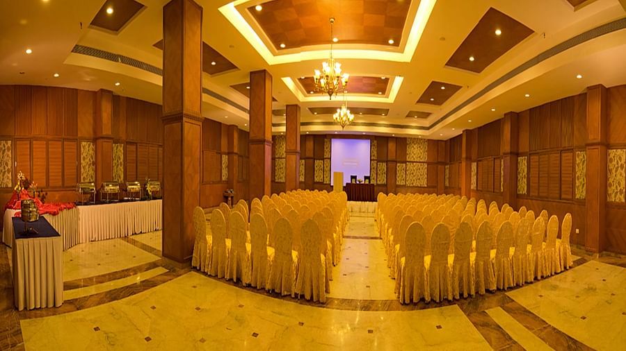 JP Hotel in Chennai Golden Peacock 2 hall
