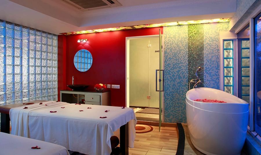 interior view of oasis spa at la classic, hosur road