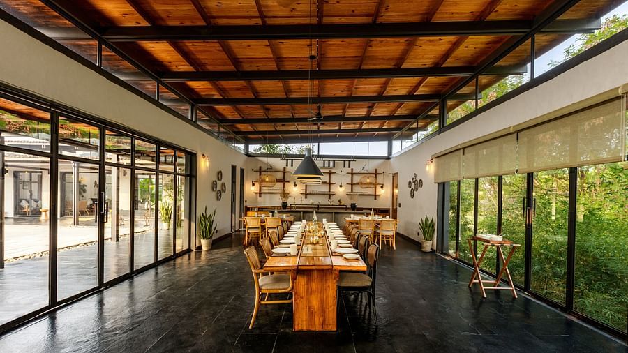 Dining 3