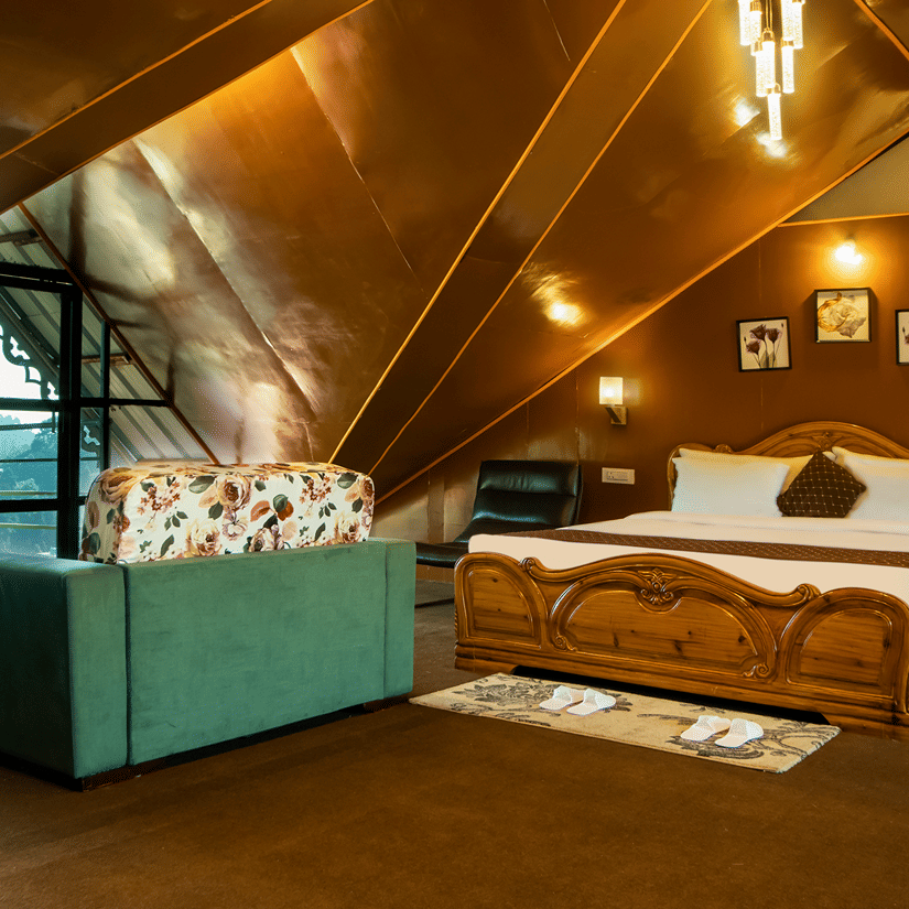 Attic Room at Mount Queens Hill Lake Resort and Spa