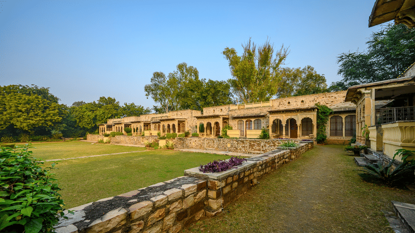 Deo Bagh - 17th Century, Gwalior - view of the garden area of the resort in Gwalior