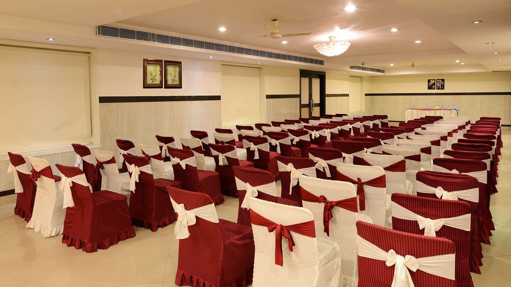 Banquet at our hotel in Moradabad03