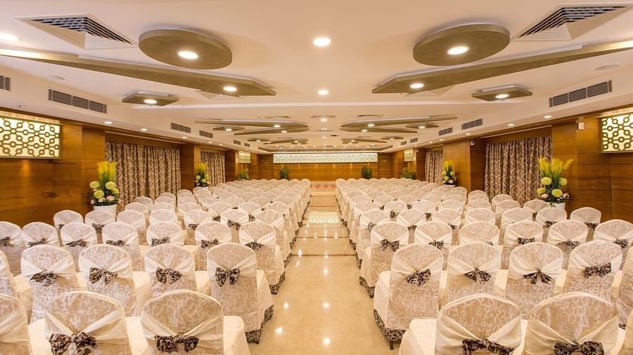 Hotel Pai Viceroy Tirupathi Sammilan Banquet Hall