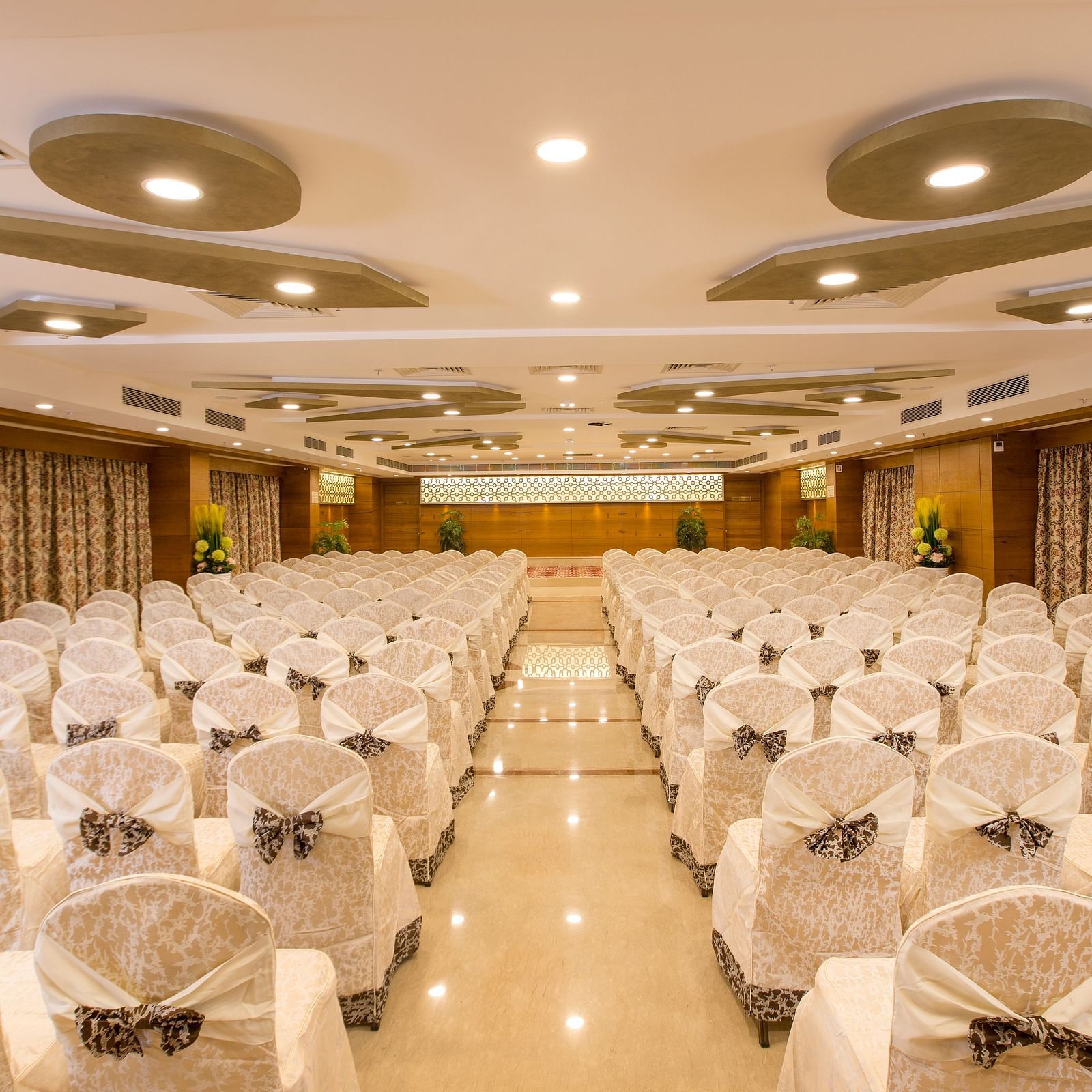 Hotel Pai Viceroy Tirupathi Sammilan Banquet Hall