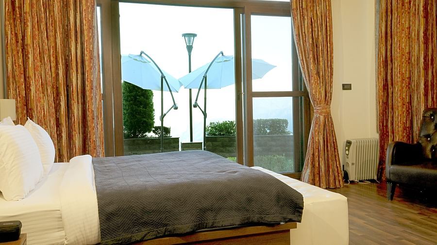 spacious rooms at Aranya Himalayan Retreat 7 - Aranya Himalayan Retreat, Mashobra