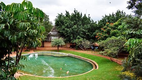 Swimming-Pool-4