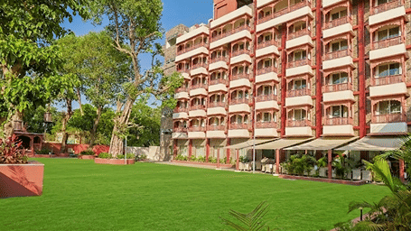 luxury hotel in haridwar near har ki pauri