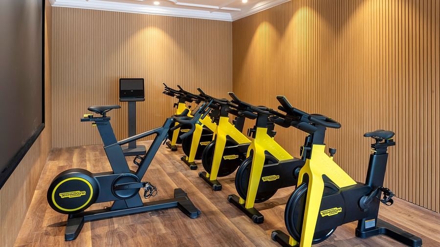  image of the spinning room with all the equipment at the sumaya - The Claridges New Delhi 