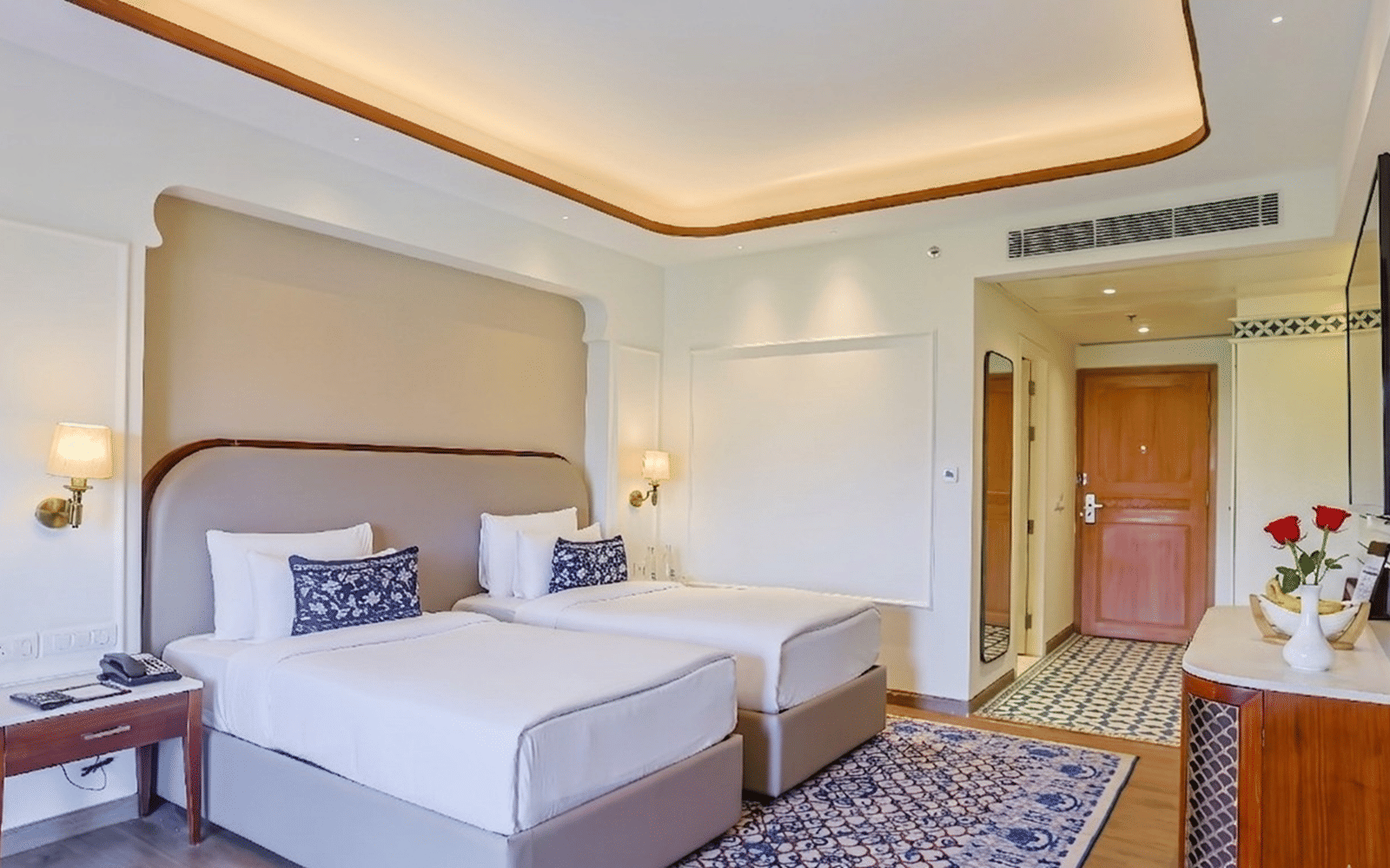 room available in haridwar