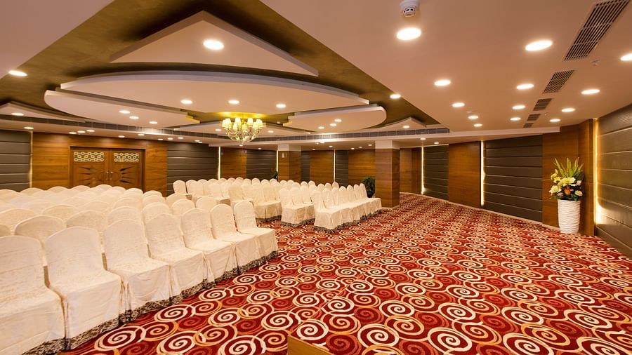 Side angle image of Hotel Pai Viceroy Tirupathi Orion Hall 