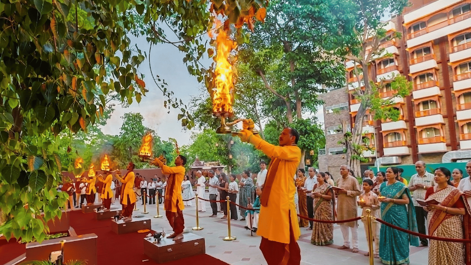 luxury hotels in haridwar near har ki pauri