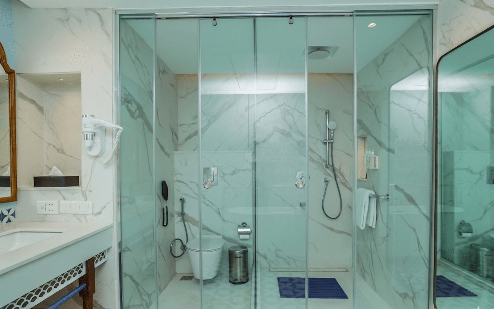Bathroom 7