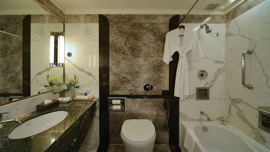 Rooms, Hotel Marine Plaza Mumbai  2