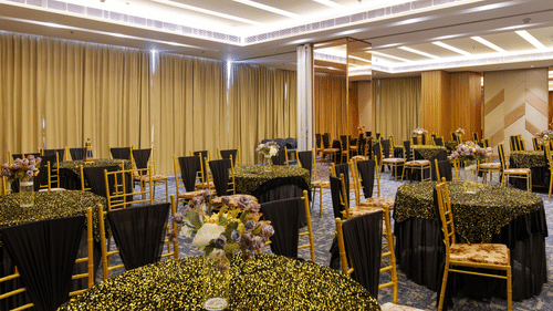 Topaz Hall at Hometel Alambagh, Lucknow 5