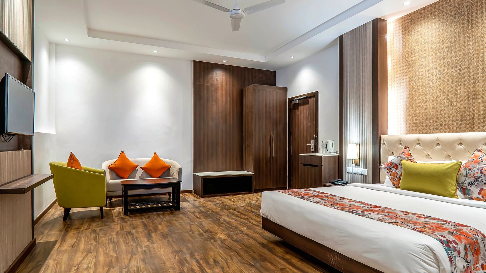 Premium Rooms at Hotel Le ROI Lake View Koti for a cosy stay along with various in-room amenities1