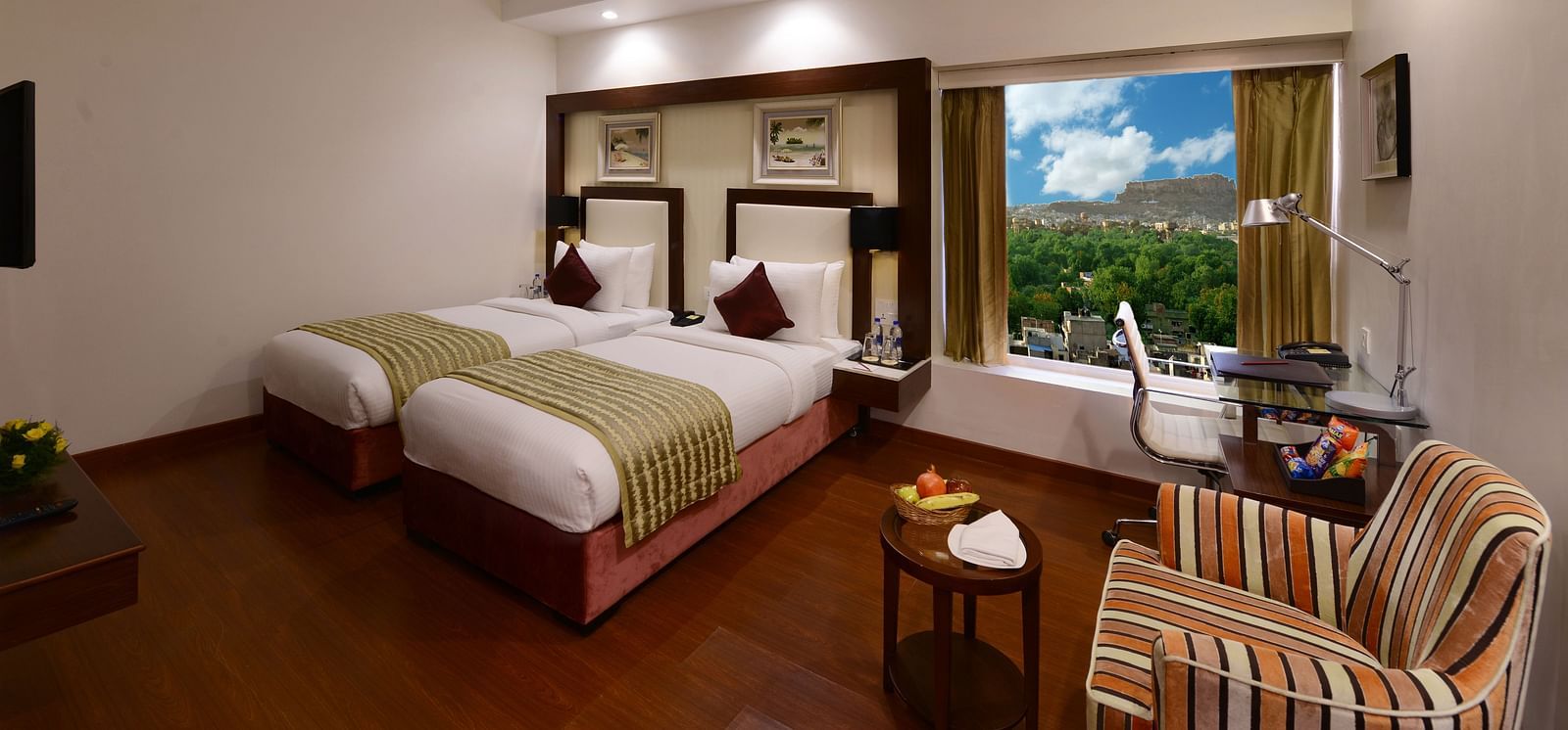Deluxe Twin room
